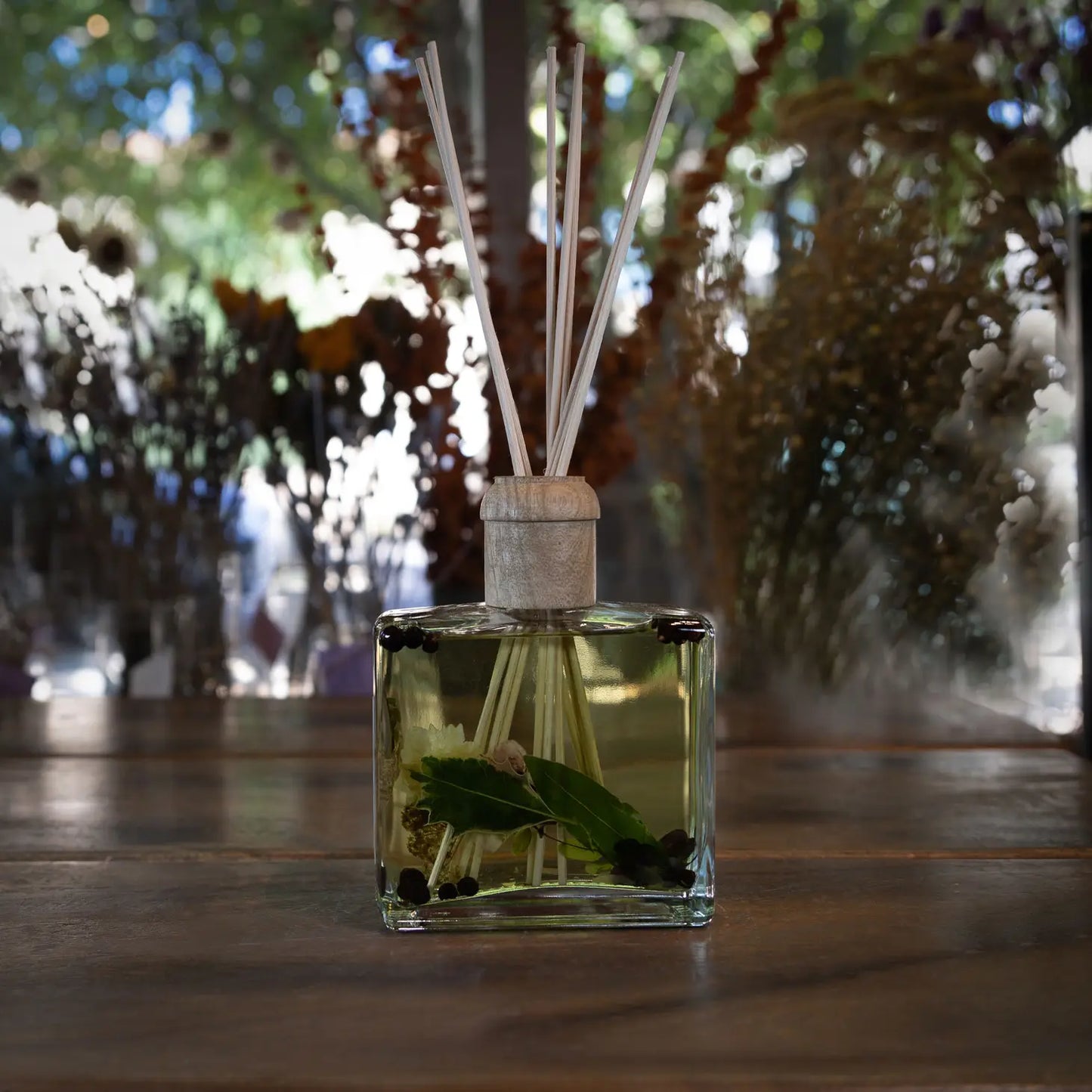 Black Currant + Bay Botanical Diffuser