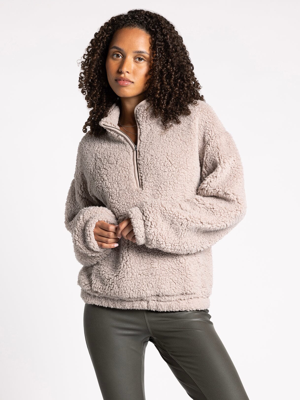Voyage Pullover