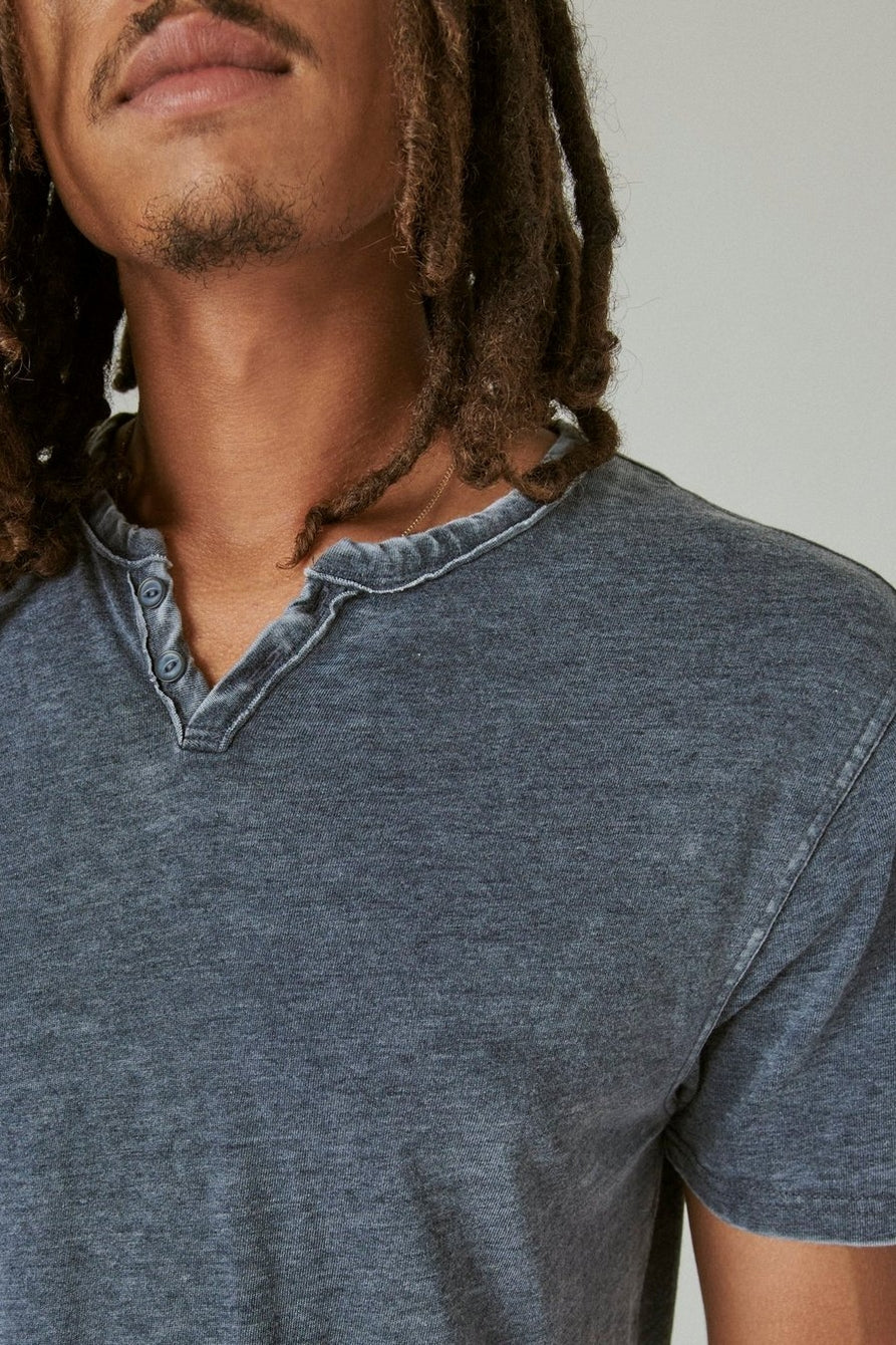 Venice Burnout Notch Neck Short Sleeve