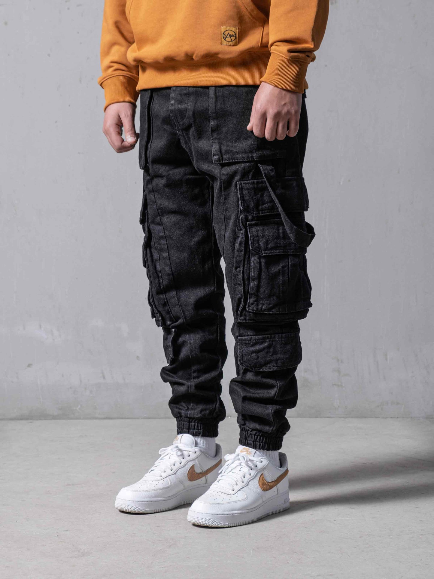 Monocloth - Blackish Cargo Pants