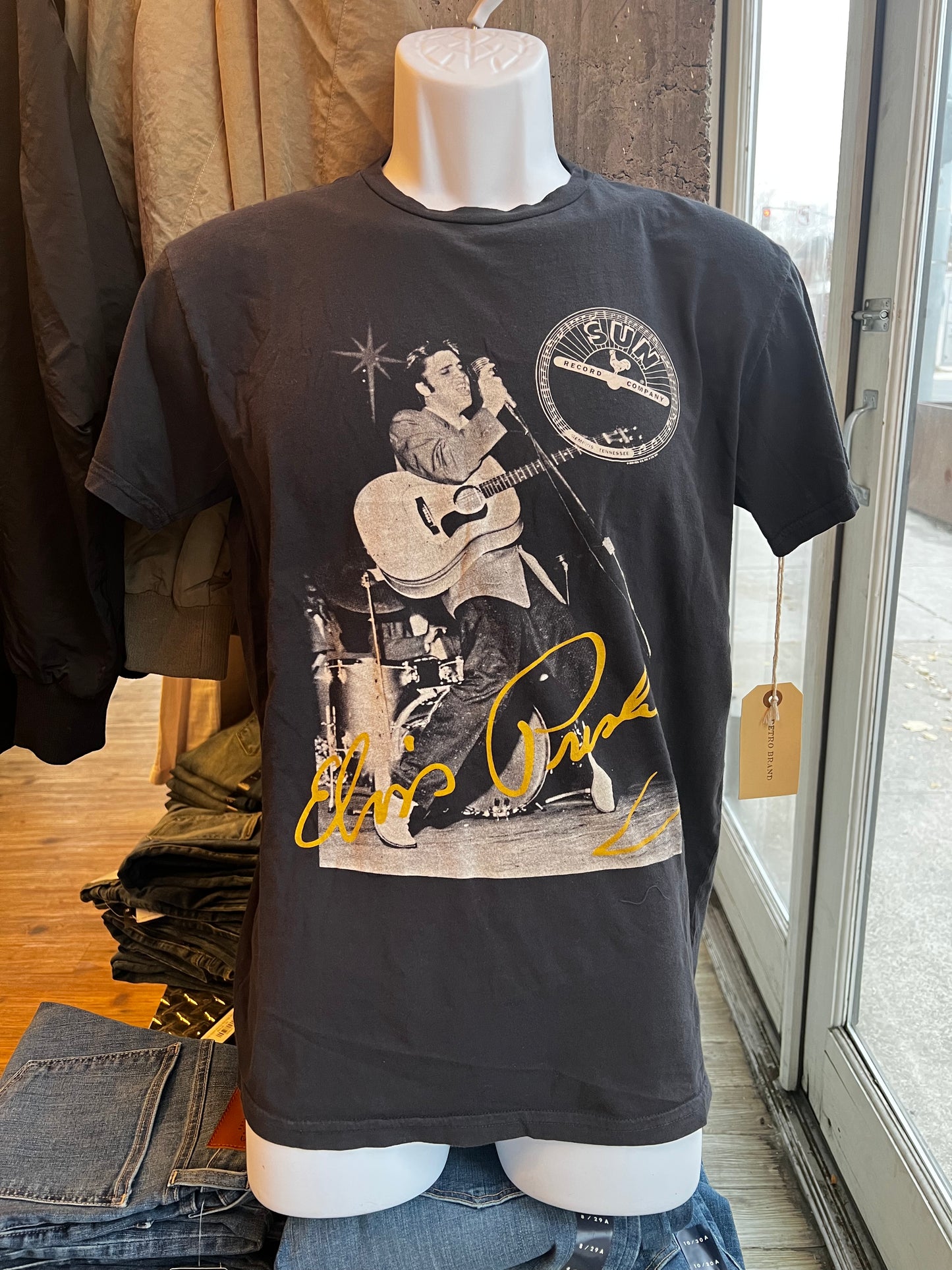 Elvis Graphic-T
