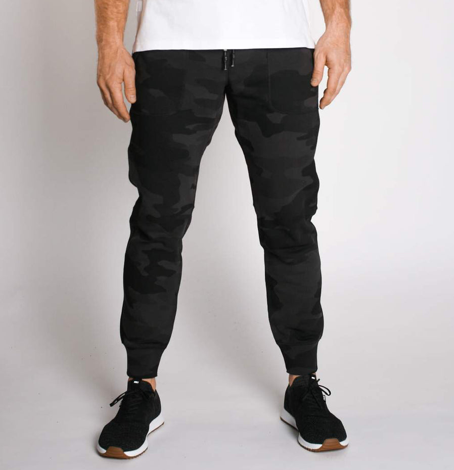 Mills Jogger - Black Camo