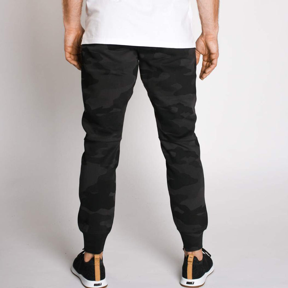 Mills Jogger - Black Camo