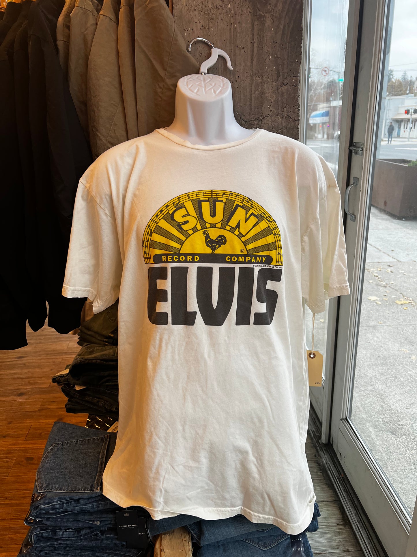 Elvis Sun Record T-Shirt